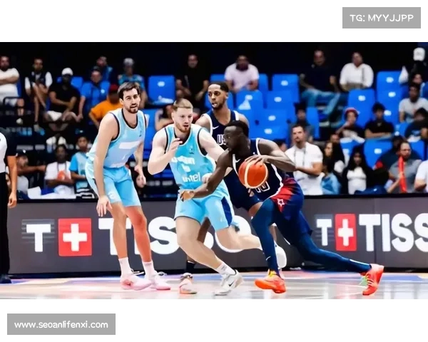 美国男篮复仇乌拉圭斯玛特27分助力 半决赛对决巴西